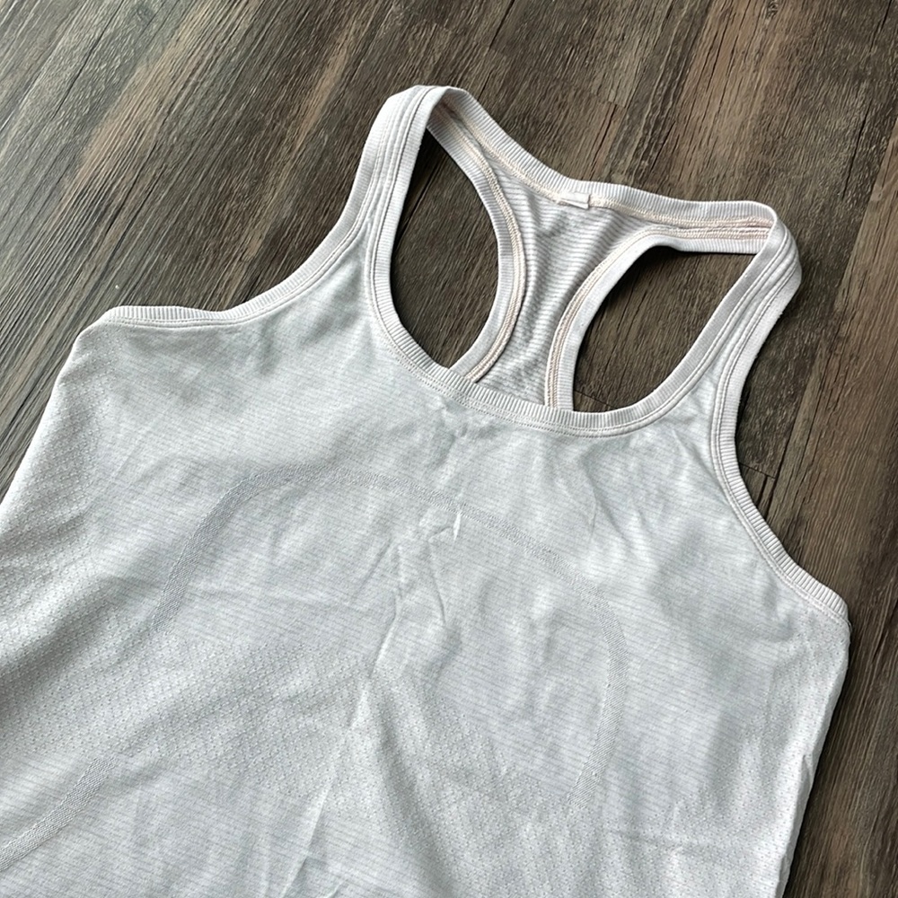 Lululemon Swiftly Tech 2.0 Racerback - Picture 3 of 6